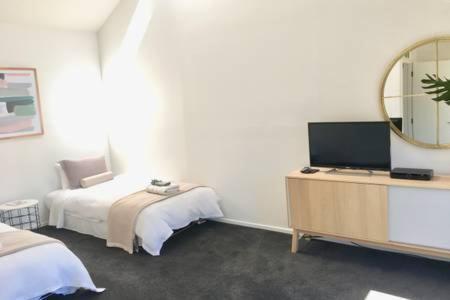 Number 1 - Chic Inner City Rooms Christchurch Buitenkant foto